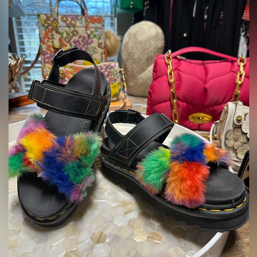 Dr. Martins Faux Fur Voss II Rainbow Sandals Woman Size 8 So Fun and Unique!